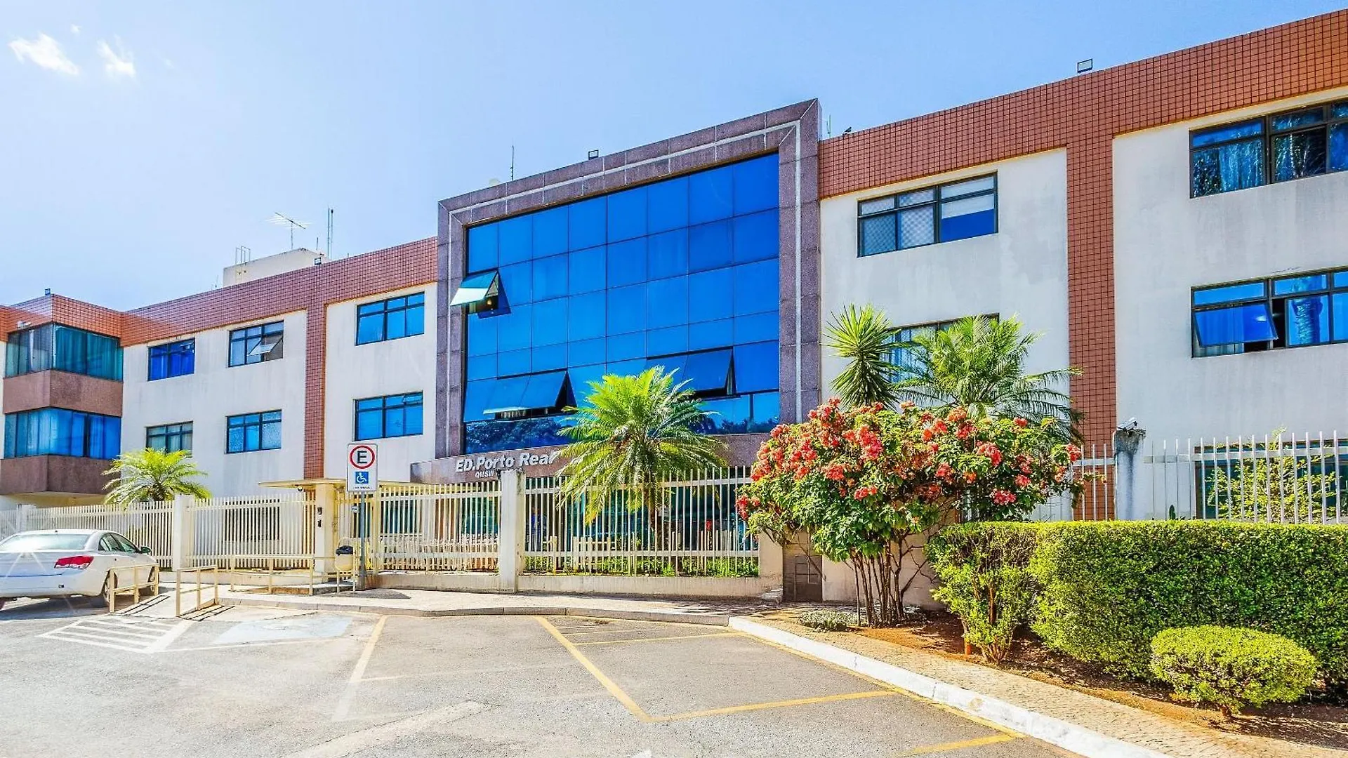 Apt Completo Com Varanda, Setor Sudoeste - Por0017 Brasília
